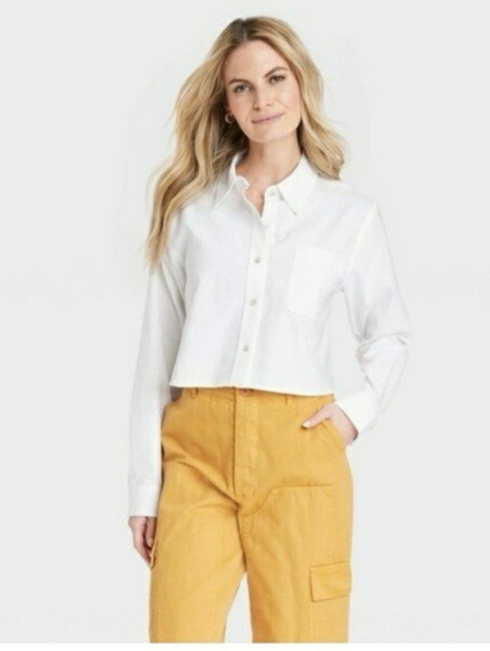NWT Universal Thread White Cropped Long Sleeve Collared Shirt Size Medium